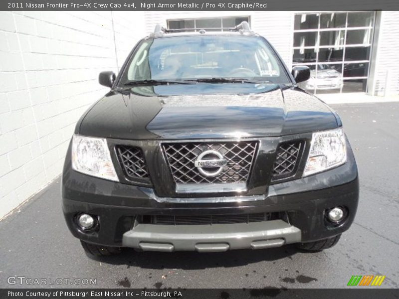 Night Armor Metallic / Pro 4X Graphite/Red 2011 Nissan Frontier Pro-4X Crew Cab 4x4