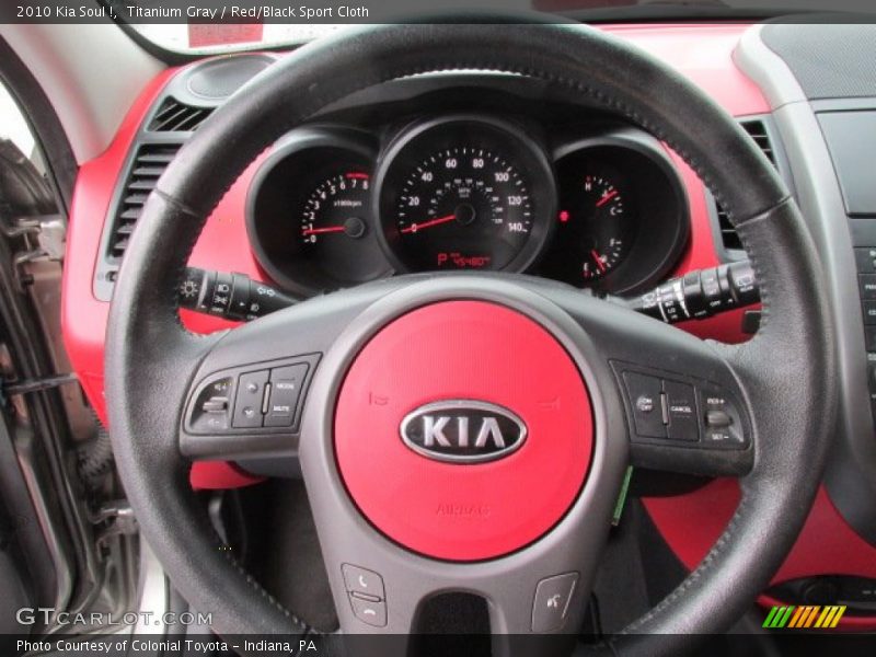 Titanium Gray / Red/Black Sport Cloth 2010 Kia Soul !