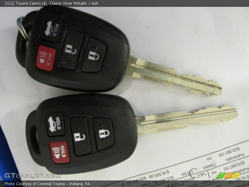 Classic Silver Metallic / Ash 2012 Toyota Camry LE