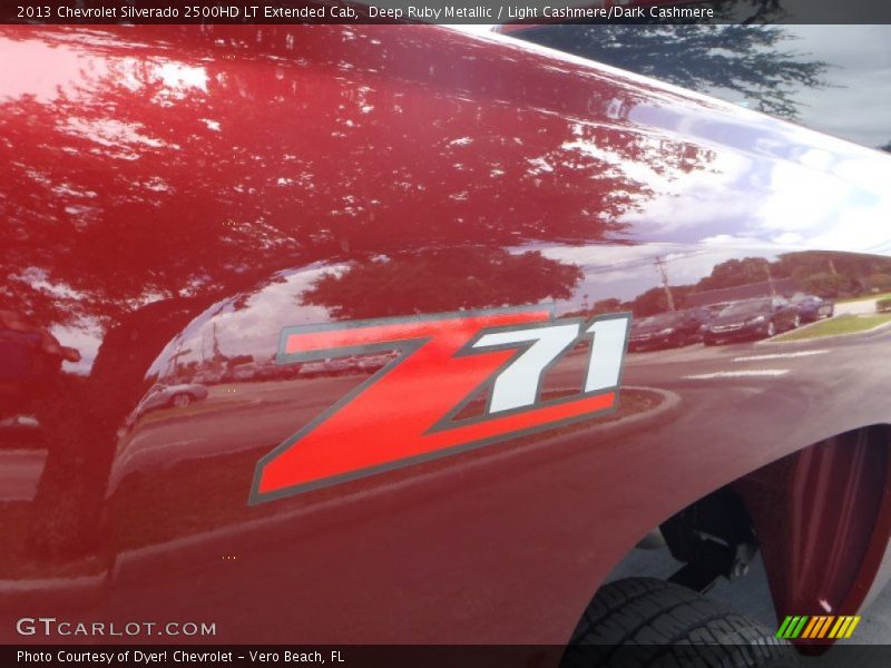 Deep Ruby Metallic / Light Cashmere/Dark Cashmere 2013 Chevrolet Silverado 2500HD LT Extended Cab