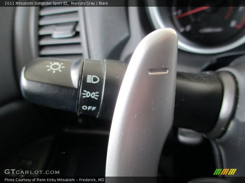 Mercury Gray / Black 2011 Mitsubishi Outlander Sport ES