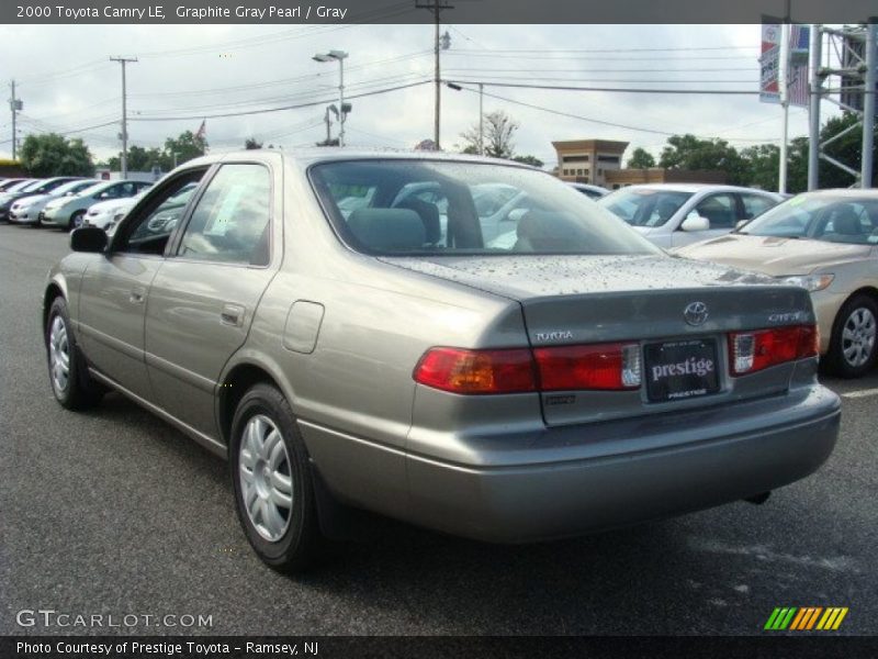 Graphite Gray Pearl / Gray 2000 Toyota Camry LE