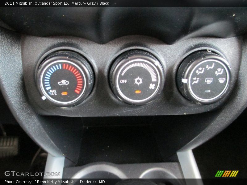 Mercury Gray / Black 2011 Mitsubishi Outlander Sport ES