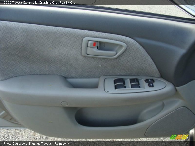 Graphite Gray Pearl / Gray 2000 Toyota Camry LE