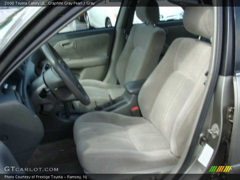 Graphite Gray Pearl / Gray 2000 Toyota Camry LE