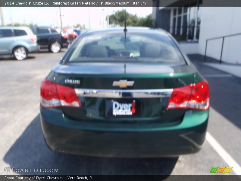 Rainforest Green Metallic / Jet Black/Medium Titanium 2014 Chevrolet Cruze LS