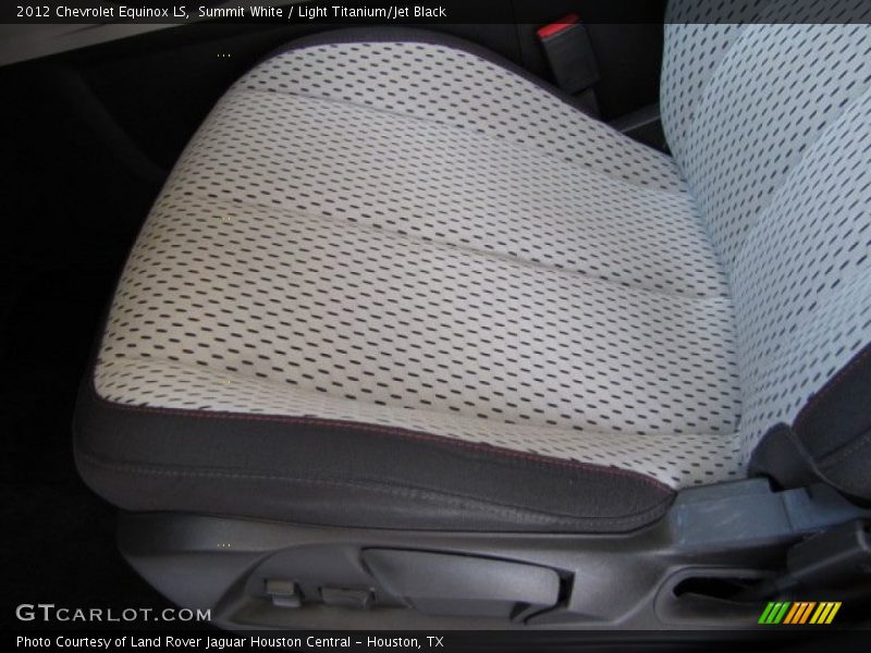 Summit White / Light Titanium/Jet Black 2012 Chevrolet Equinox LS