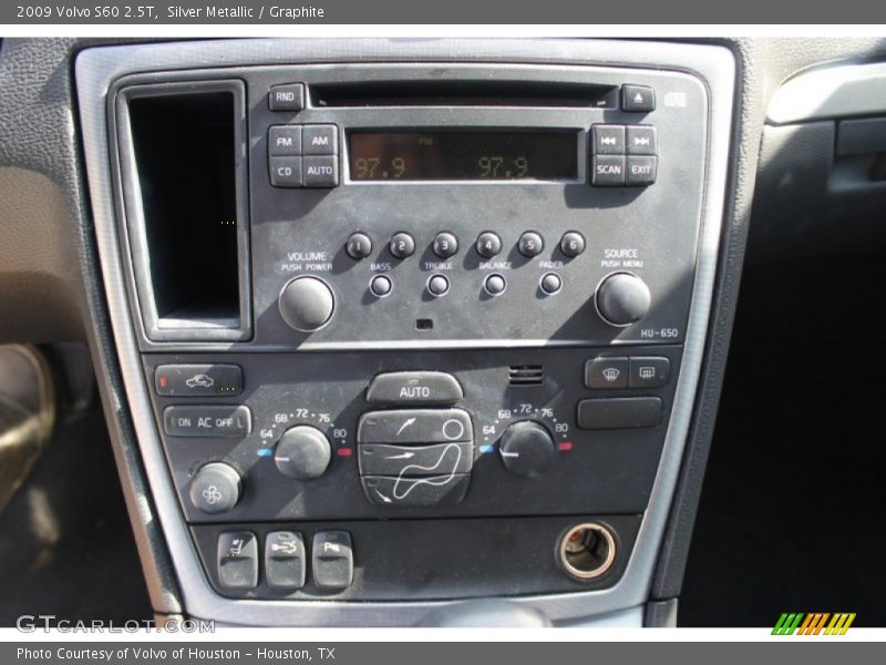 Silver Metallic / Graphite 2009 Volvo S60 2.5T