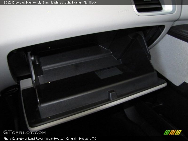 Summit White / Light Titanium/Jet Black 2012 Chevrolet Equinox LS