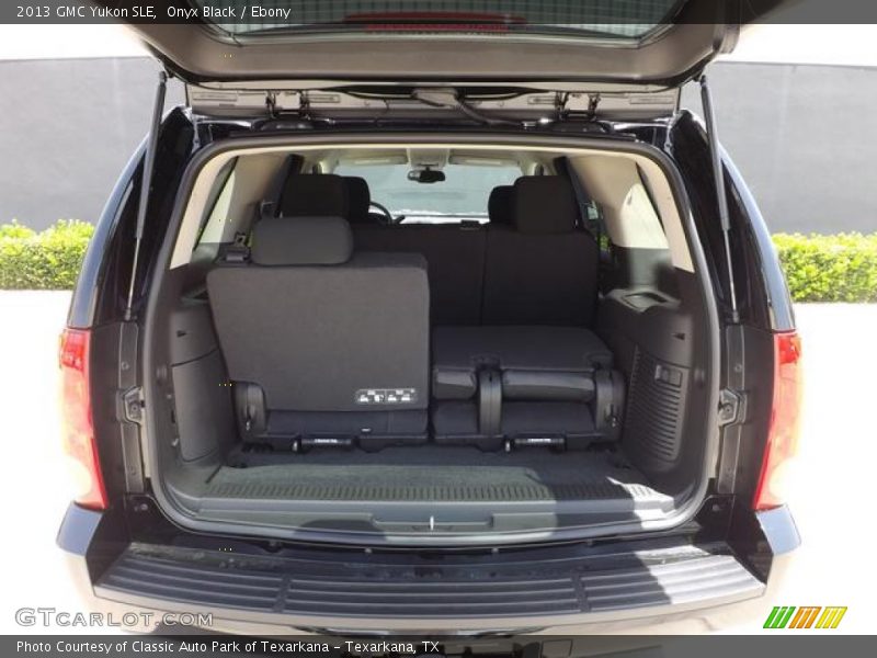 Onyx Black / Ebony 2013 GMC Yukon SLE