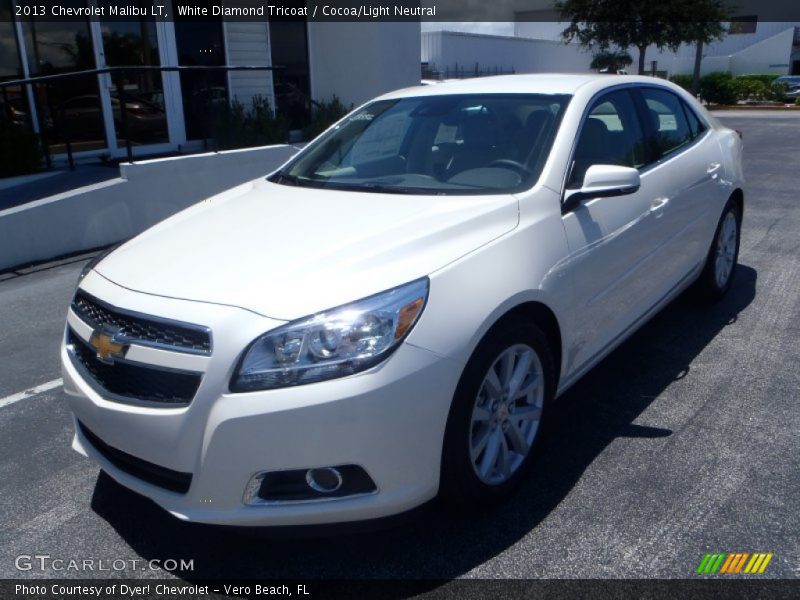 White Diamond Tricoat / Cocoa/Light Neutral 2013 Chevrolet Malibu LT
