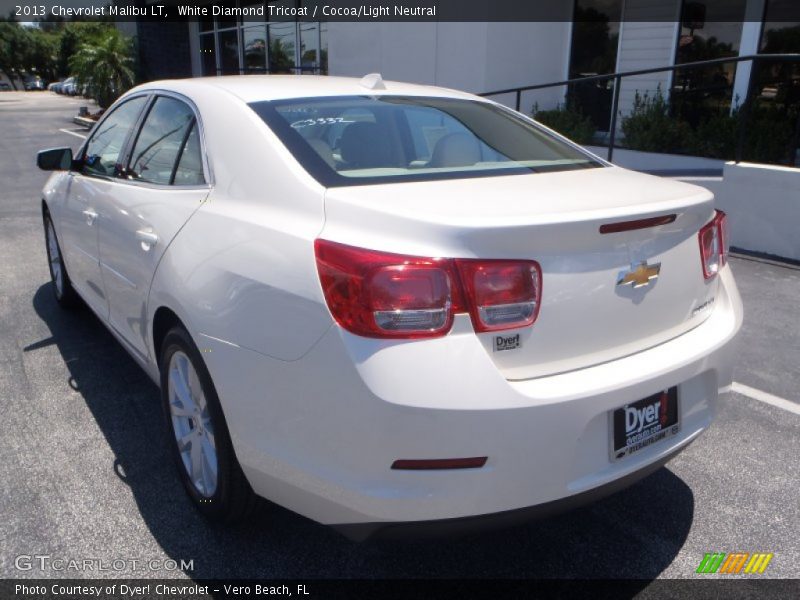White Diamond Tricoat / Cocoa/Light Neutral 2013 Chevrolet Malibu LT