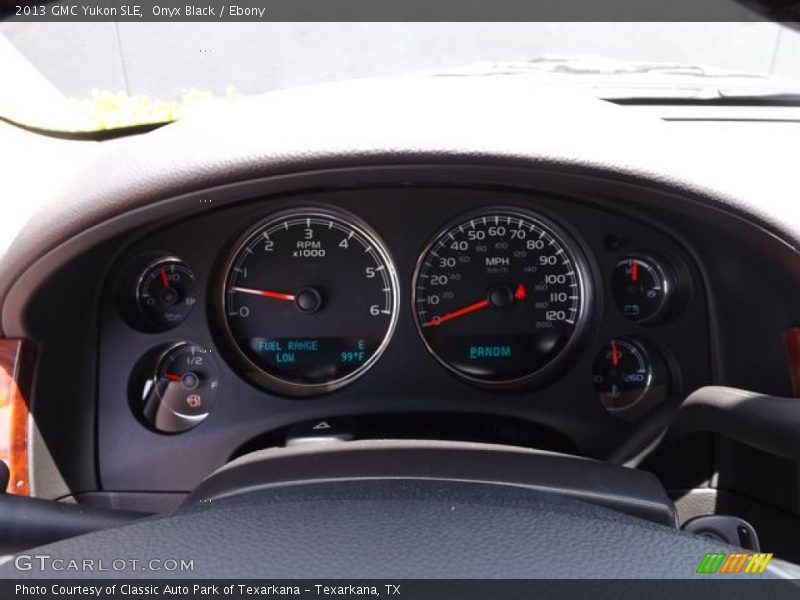Onyx Black / Ebony 2013 GMC Yukon SLE