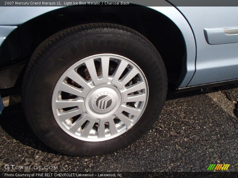  2007 Grand Marquis LS Wheel