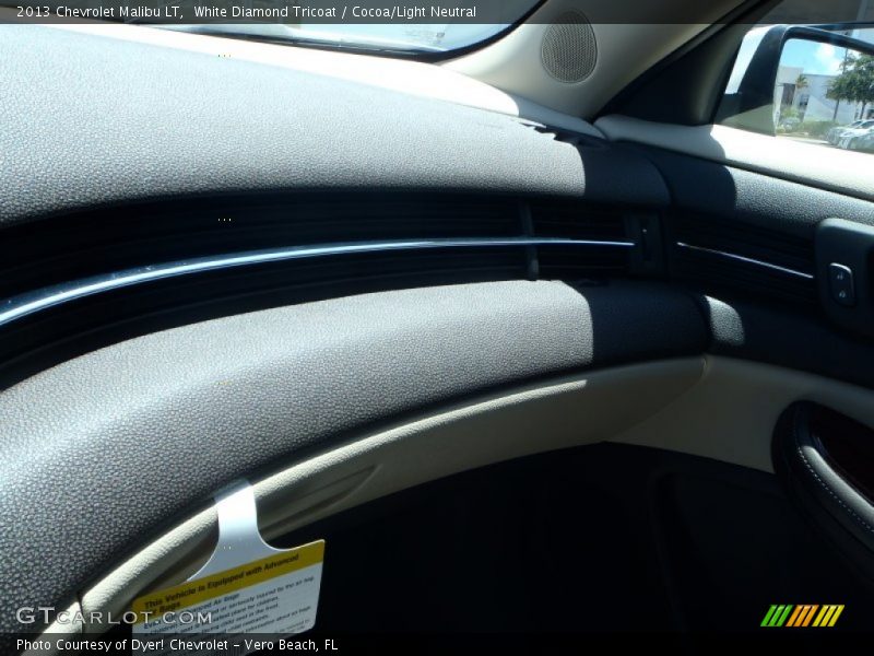 White Diamond Tricoat / Cocoa/Light Neutral 2013 Chevrolet Malibu LT