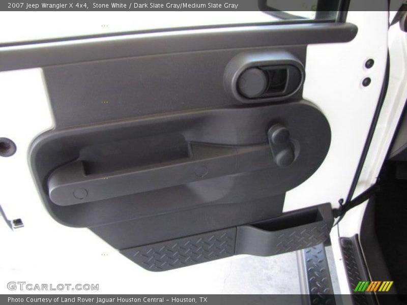 Stone White / Dark Slate Gray/Medium Slate Gray 2007 Jeep Wrangler X 4x4