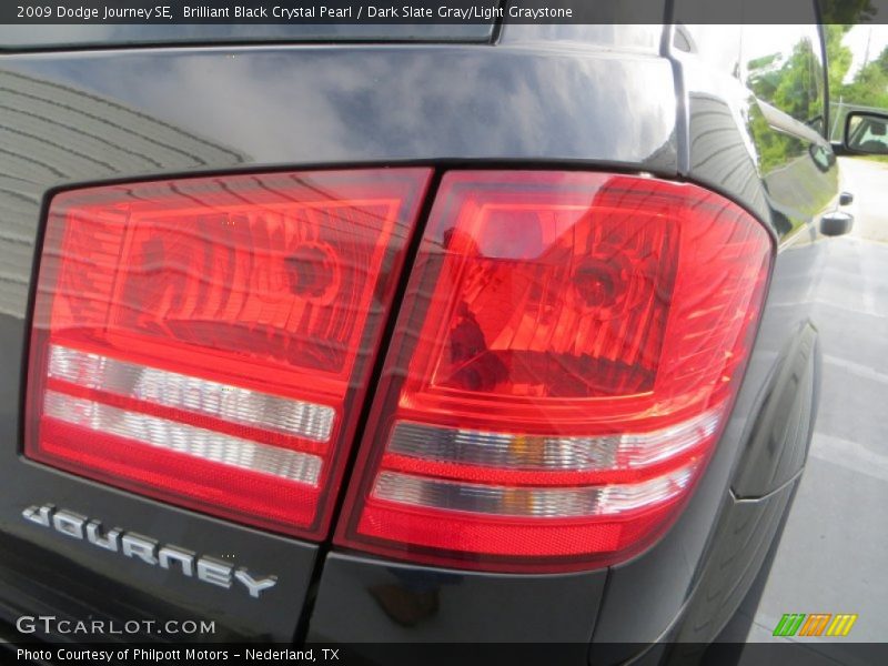 Brilliant Black Crystal Pearl / Dark Slate Gray/Light Graystone 2009 Dodge Journey SE