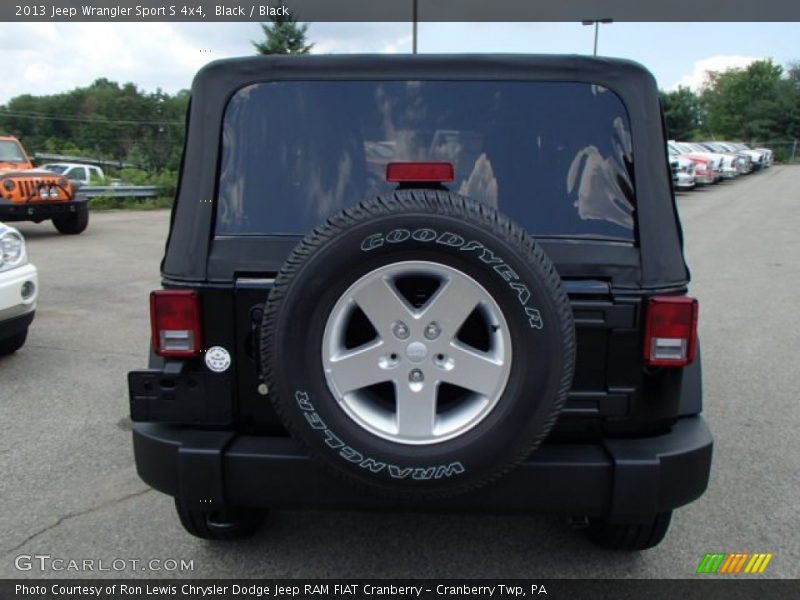 Black / Black 2013 Jeep Wrangler Sport S 4x4