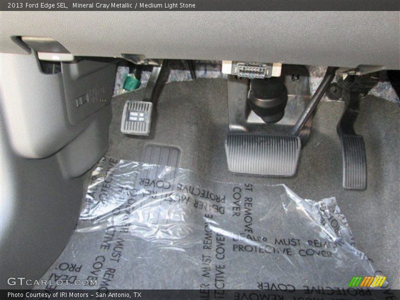 Mineral Gray Metallic / Medium Light Stone 2013 Ford Edge SEL
