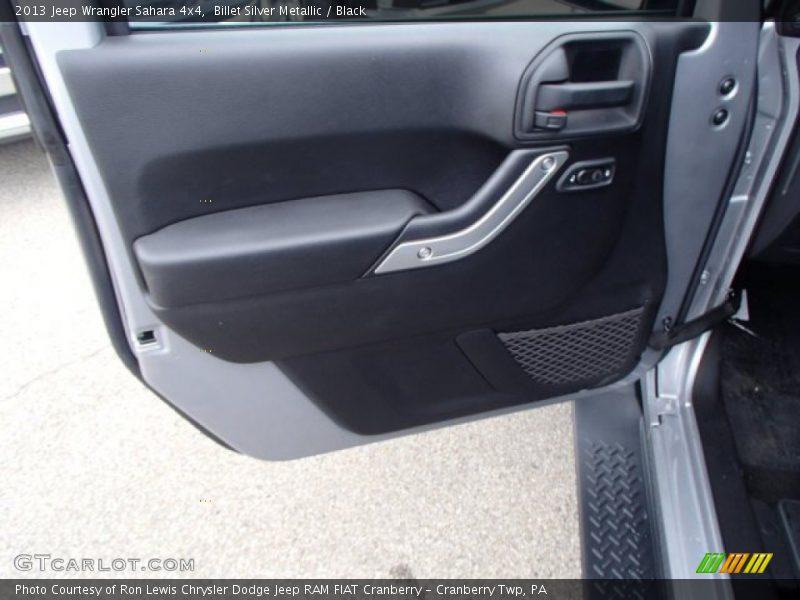 Billet Silver Metallic / Black 2013 Jeep Wrangler Sahara 4x4
