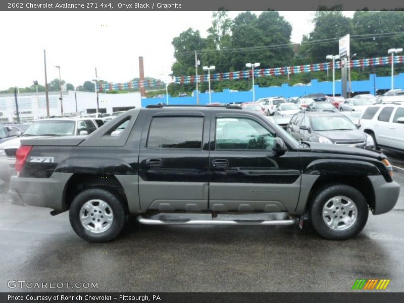 Onyx Black / Graphite 2002 Chevrolet Avalanche Z71 4x4