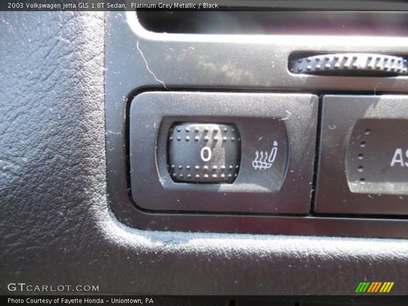 Platinum Grey Metallic / Black 2003 Volkswagen Jetta GLS 1.8T Sedan