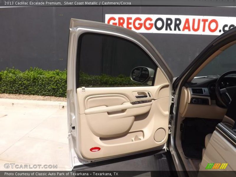 Silver Coast Metallic / Cashmere/Cocoa 2013 Cadillac Escalade Premium