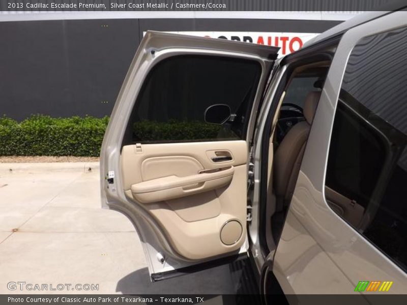 Silver Coast Metallic / Cashmere/Cocoa 2013 Cadillac Escalade Premium