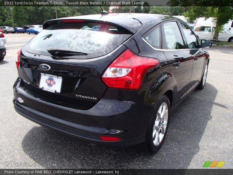 Tuxedo Black Metallic / Charcoal Black Leather 2012 Ford Focus Titanium 5-Door