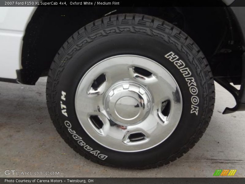 Oxford White / Medium Flint 2007 Ford F150 XL SuperCab 4x4