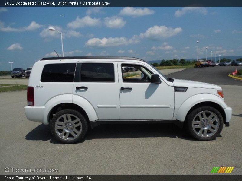 Bright White / Dark Slate Gray 2011 Dodge Nitro Heat 4x4