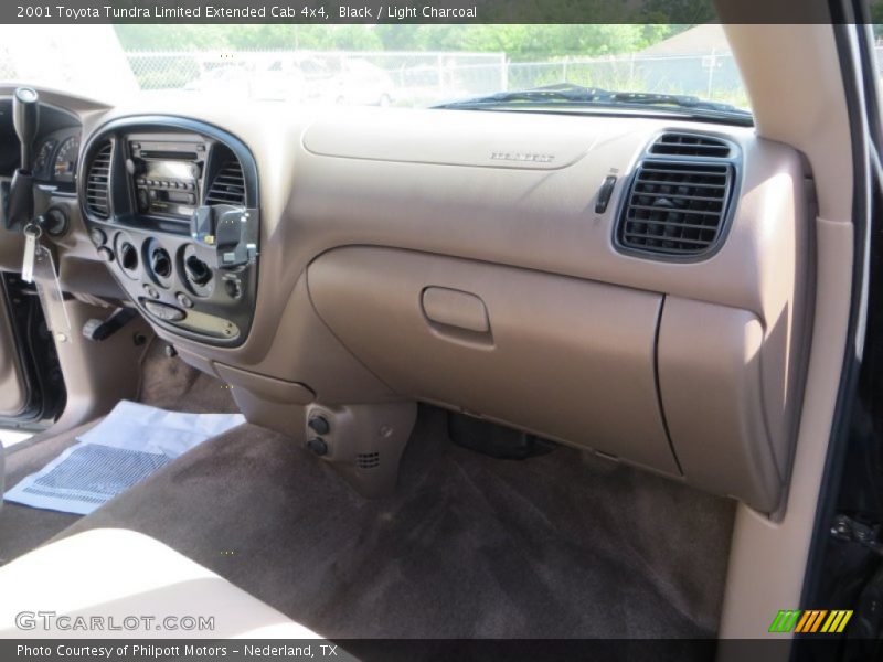 Black / Light Charcoal 2001 Toyota Tundra Limited Extended Cab 4x4
