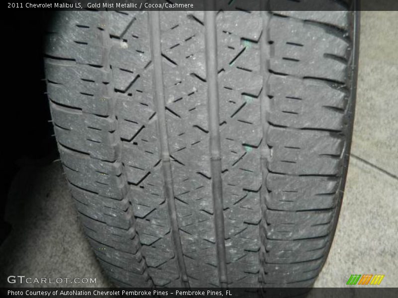 Gold Mist Metallic / Cocoa/Cashmere 2011 Chevrolet Malibu LS