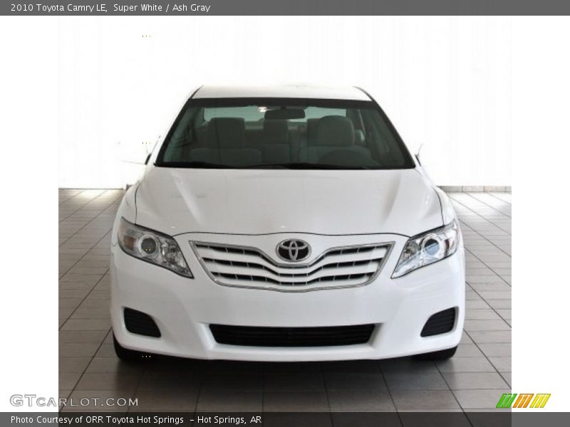 Super White / Ash Gray 2010 Toyota Camry LE