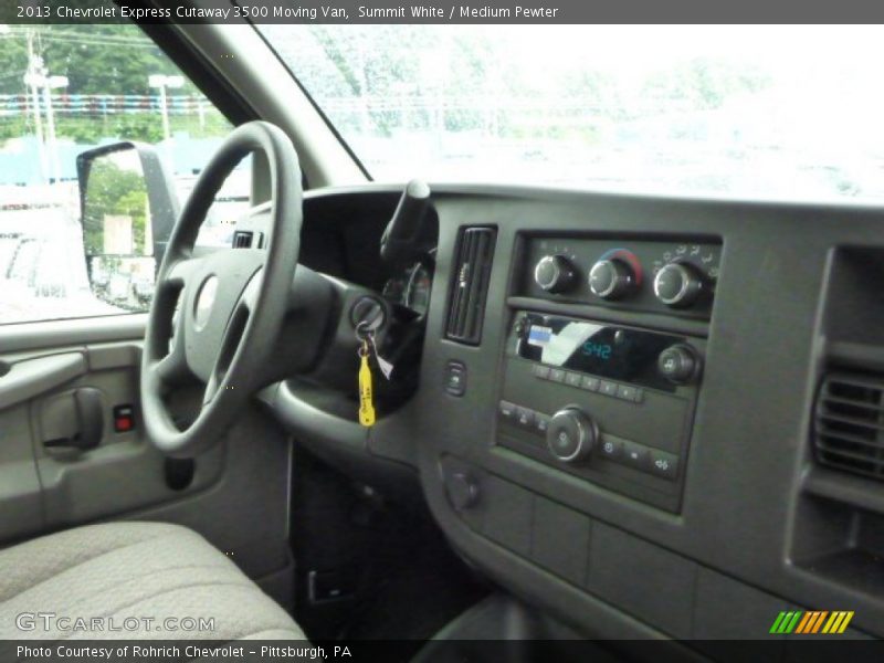Summit White / Medium Pewter 2013 Chevrolet Express Cutaway 3500 Moving Van