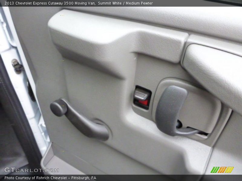 Summit White / Medium Pewter 2013 Chevrolet Express Cutaway 3500 Moving Van