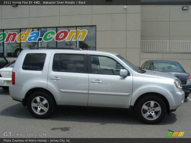 Alabaster Silver Metallic / Black 2011 Honda Pilot EX 4WD