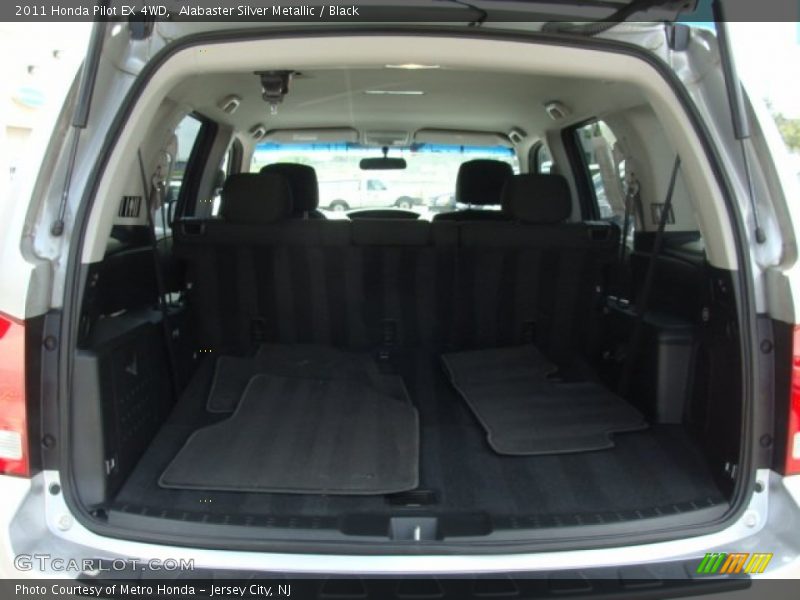 Alabaster Silver Metallic / Black 2011 Honda Pilot EX 4WD