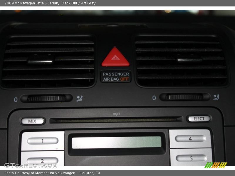 Black Uni / Art Grey 2009 Volkswagen Jetta S Sedan