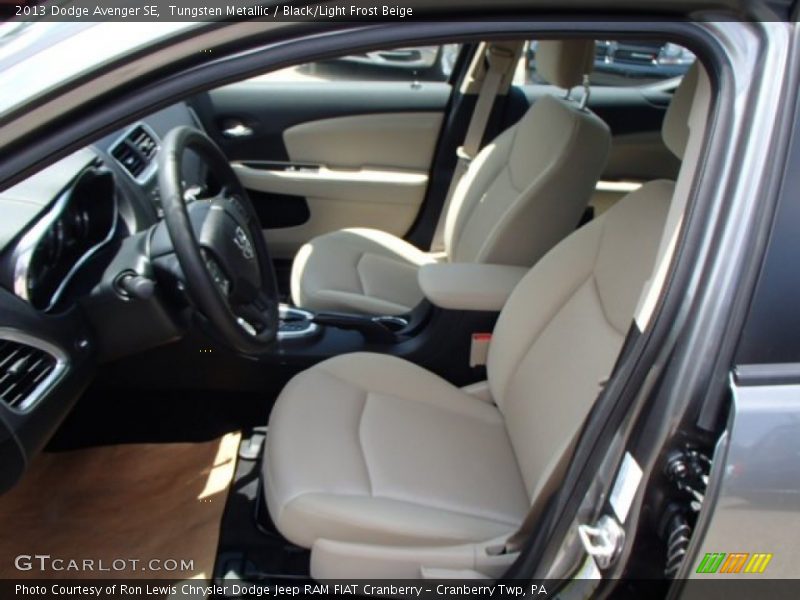 Tungsten Metallic / Black/Light Frost Beige 2013 Dodge Avenger SE