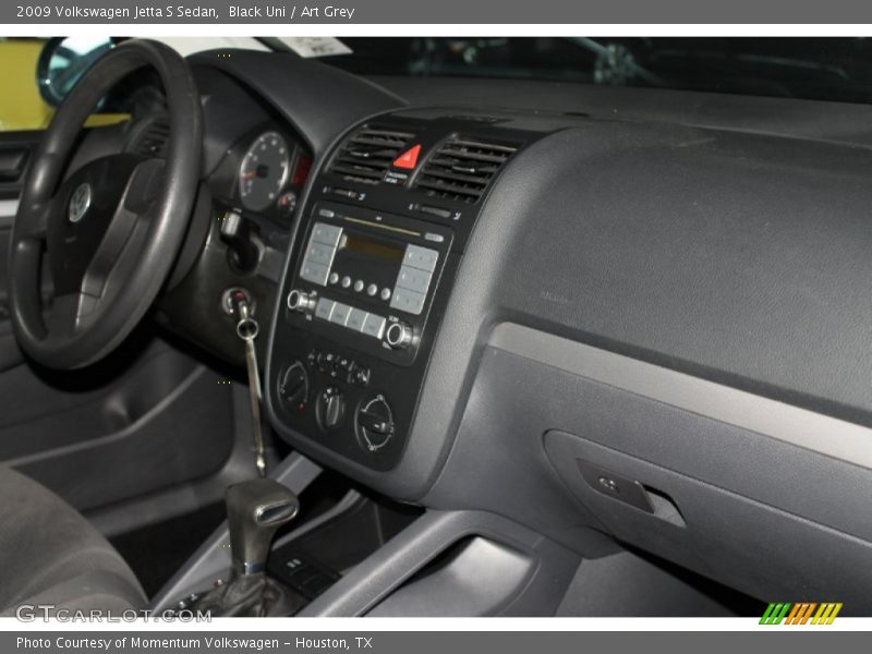 Black Uni / Art Grey 2009 Volkswagen Jetta S Sedan