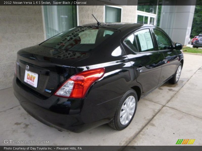 Super Black / Charcoal 2012 Nissan Versa 1.6 S Sedan