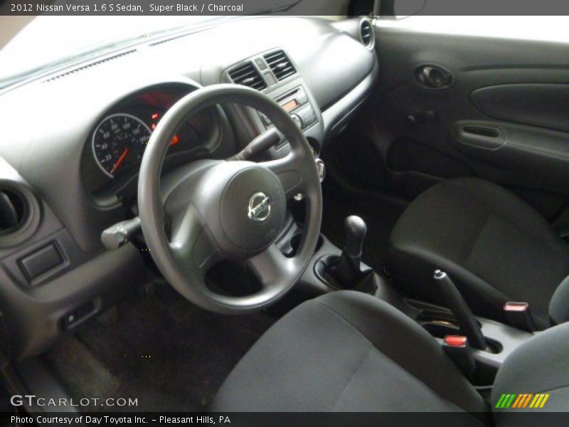 Super Black / Charcoal 2012 Nissan Versa 1.6 S Sedan