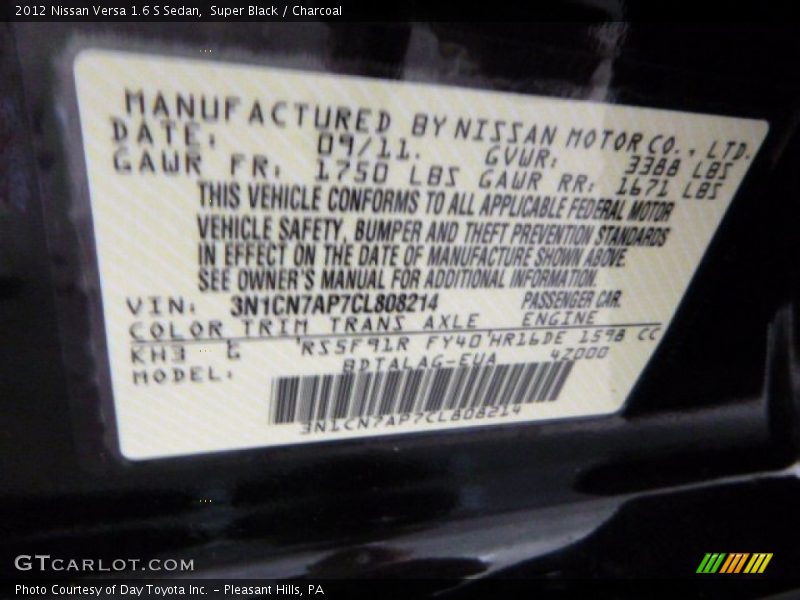 Super Black / Charcoal 2012 Nissan Versa 1.6 S Sedan