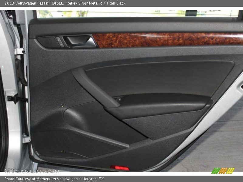 Reflex Silver Metallic / Titan Black 2013 Volkswagen Passat TDI SEL