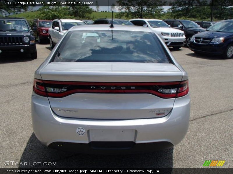 Bright Silver Metallic / Black 2013 Dodge Dart Aero