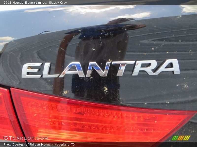 Black / Gray 2013 Hyundai Elantra Limited