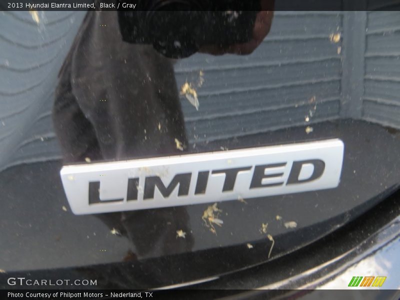 Black / Gray 2013 Hyundai Elantra Limited