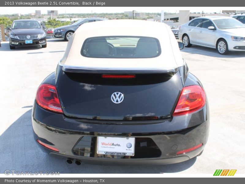 Black / Beige 2013 Volkswagen Beetle 2.5L Convertible