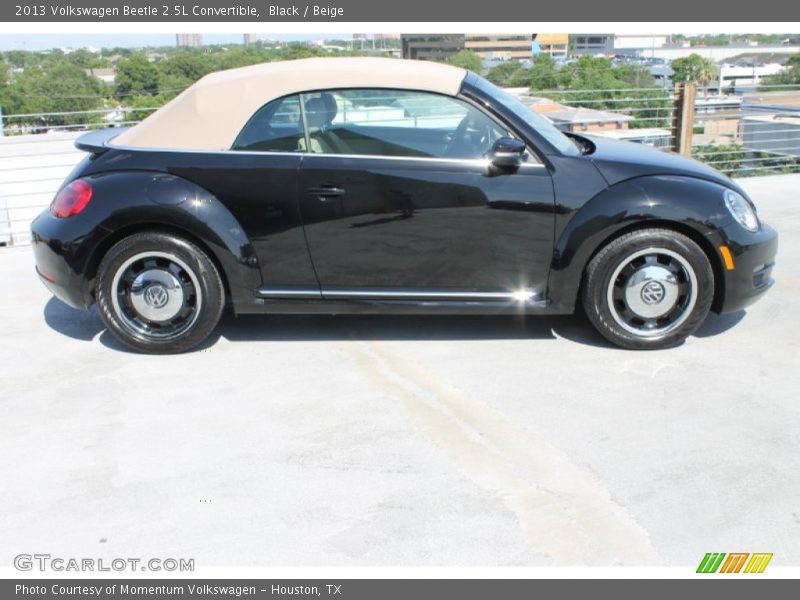 Black / Beige 2013 Volkswagen Beetle 2.5L Convertible
